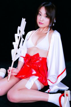美丽笨女人