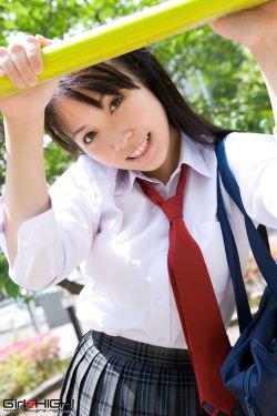 农村真实夫妇屋内偷拍视频